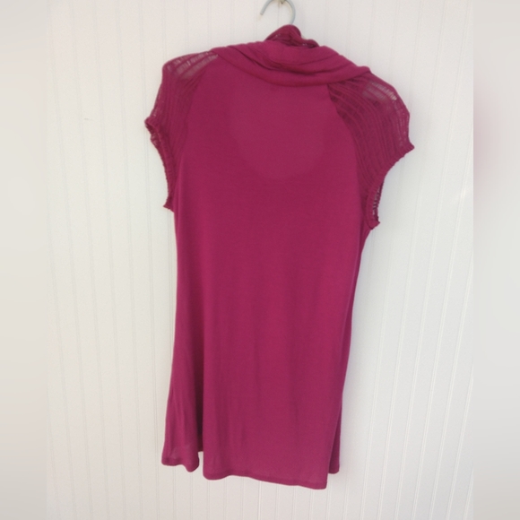 1.9 Cowl neck Plum Knit top. EUC. Size Medium. - Picture 4 of 7